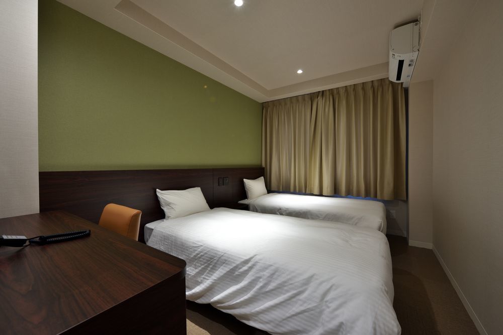 Welina Hotel Honmachi Осака Экстерьер фото